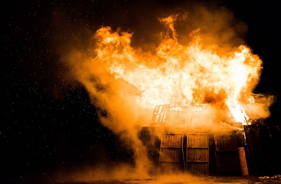 Osmoro poginulih u eksploziji u Jemenu, najmanje 11 osoba povređeno