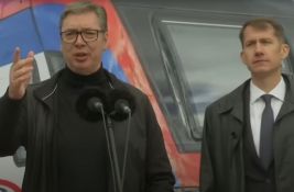 Vučiću žao što Vesić i Momirović nisu prisustvovali otvaranju pruge do Subotice