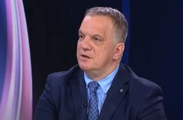 Ministar prosvete: Direktorka Pete beogradske gimnazije pod policijskom pratnjom, blokaderska logika nanela pa