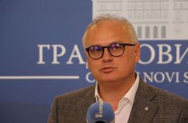 Vesić: Vežbam kineski povodom izlaska moje knjige na tom jeziku 