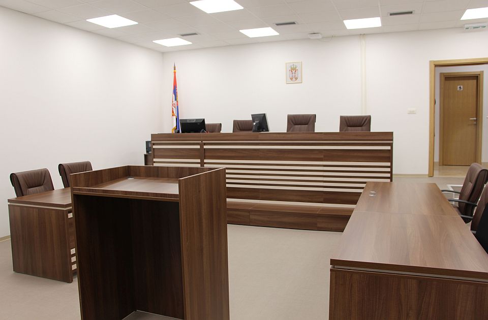 Društvo sudija: Vučić da prijavi saznanja o sudijama koje krše zakon