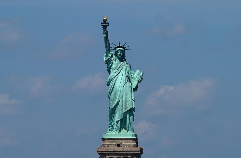 Na današnji dan: Zabranjeno ropstvo u SAD, u Njujork stigao Kip slobode, rođen Stevan Hristić