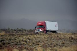 VIDEO: Autonomni kamioni već voze putevima - kamiondžije postaju nepotrebne?