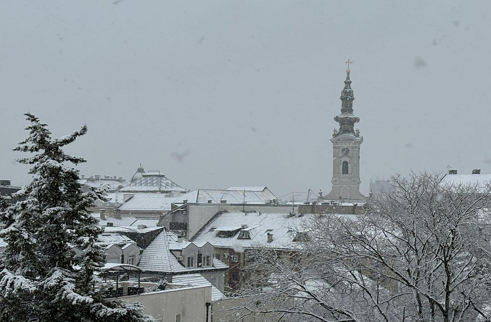 Sutra ledena kiša, narednih dana sneg u Novom Sadu