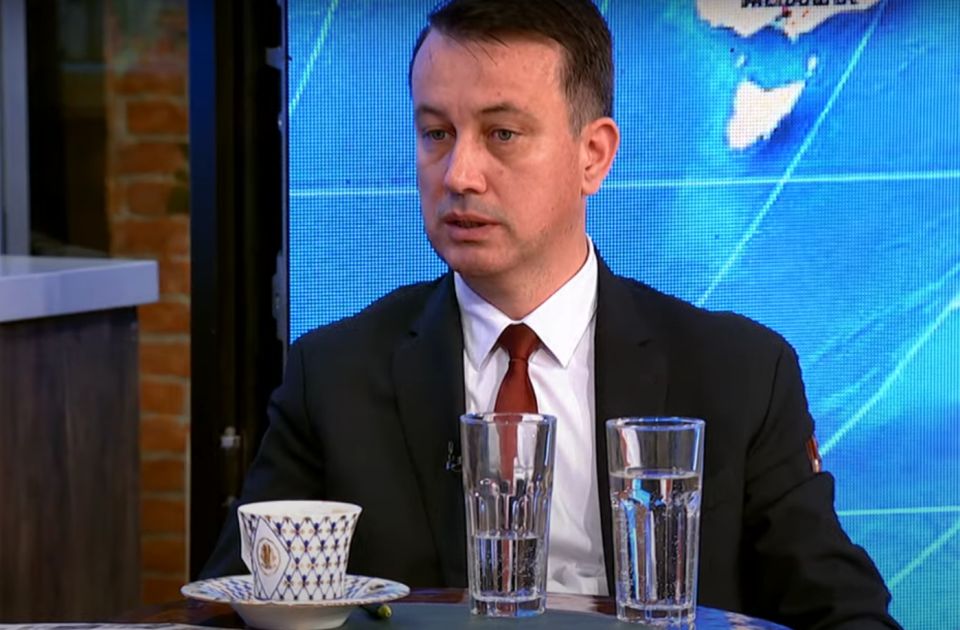 Svi predsednikovi ljudi: Koga je Vučević zamenio na mestu Vučićevog savetnika? Svi predsednikovi ljudi: Koga je Vučević zamenio na mestu Vučićevog savetnika?