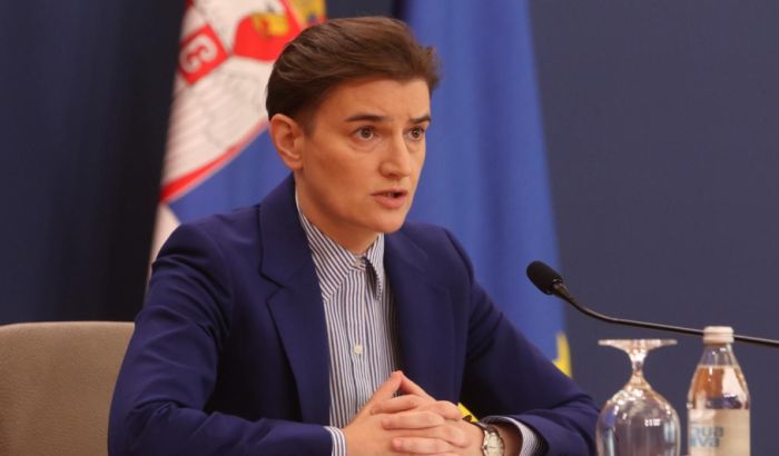 Brnabić: U KCV još 25 respiratora, predlaže se obavezno nošenje maske u zatvorenom u celoj Srbiji