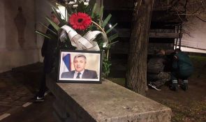 Ujedinjena opozicija: Hiljadu sveća za hiljadu dana od ubistva Olivera Ivanovića
