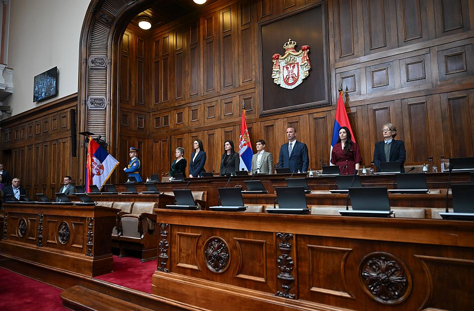 Savremena politika: Dok traje rasprava o nepoverenju, izbori ne mogu biti raspisani