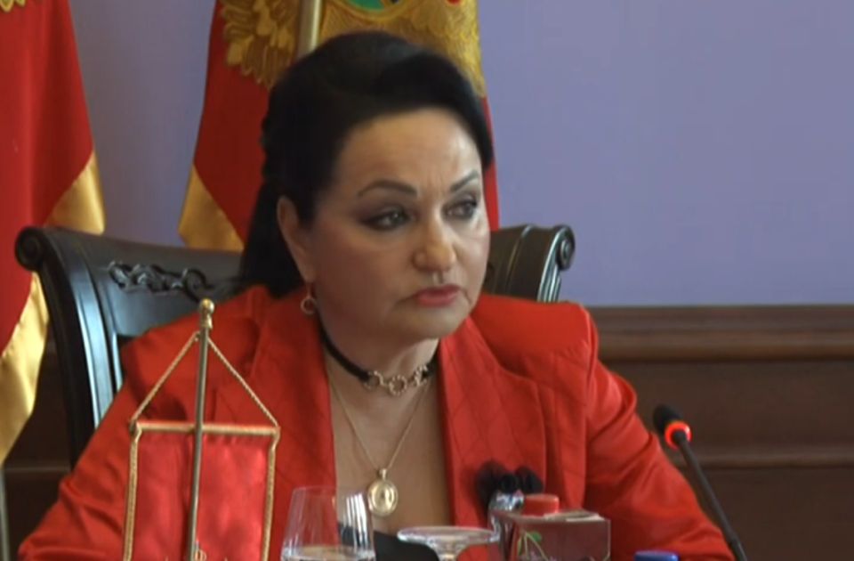 Uhapšena Vesna Medenica, sinu poručila da se ne predaje