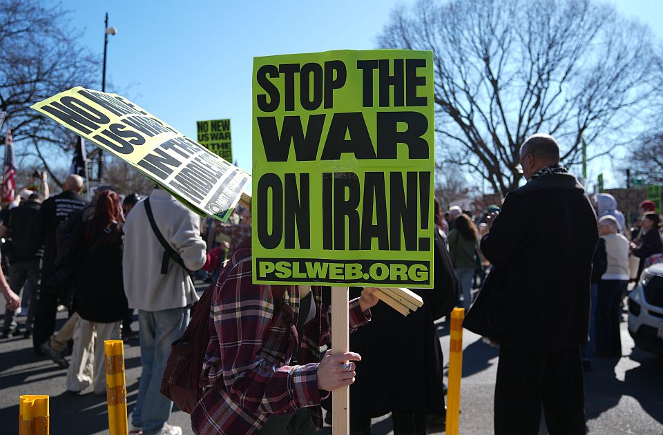 Tek svaki četvrti Amerikanac podržava napad na Iran