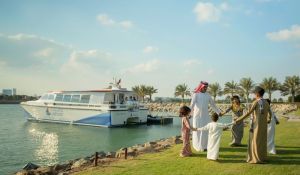 Emirati ublažili islamske zakone: Nevenčani partneri mogu da žive zajedno, muslimani slobodni da piju alkohol