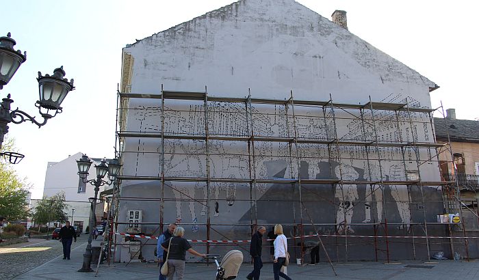 FOTO, VIDEO: Novi mural na mestu nekadašnjeg Remedovog, biće gotov za desetak dana