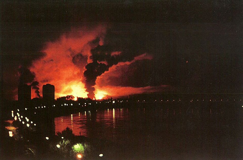 Priče Novosađana: 78 dana NATO bombardovanja - od Esmeralde do žurki u Kontrastu