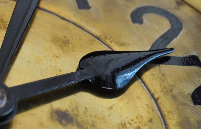 Večeras pomeranje kazaljki, počinje zimsko računanje vremena