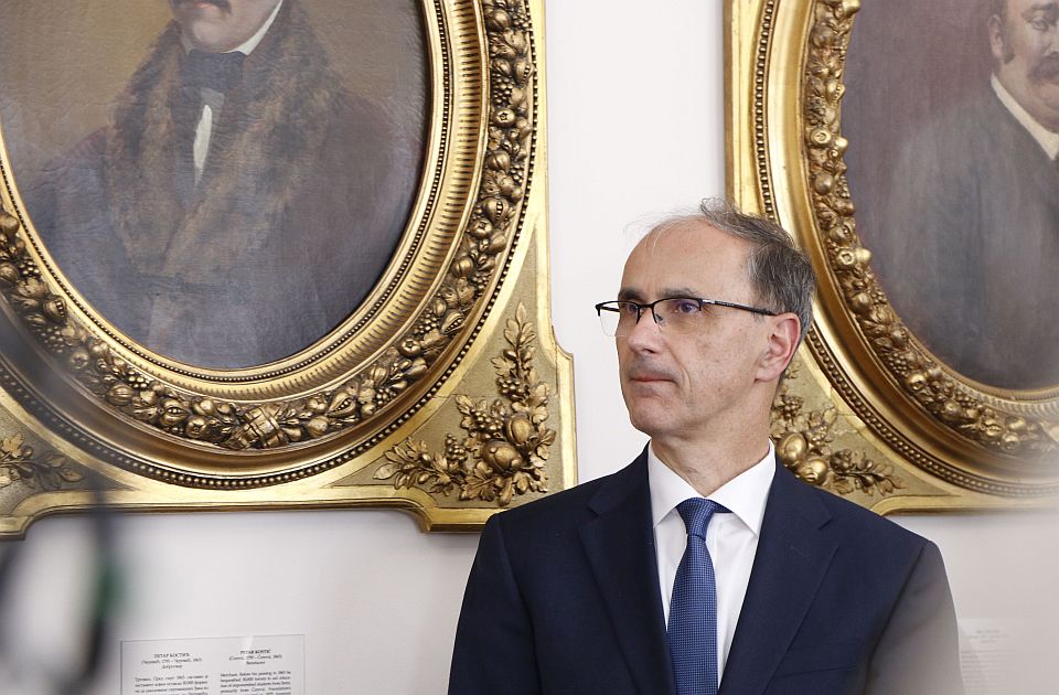 Macut: "Srbija nije više zemlja koja prati tuđe inovacije, mi smo zemlja koja ih stvara" Macut: "Srbija nije više zemlja koja prati tuđe inovacije, mi smo zemlja koja ih stvara"