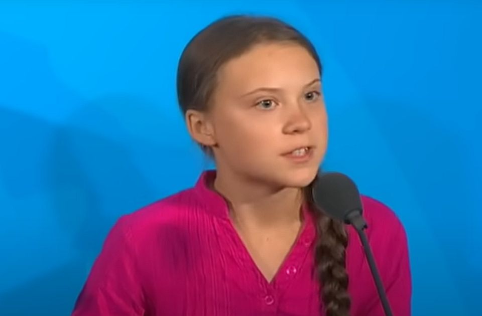 VIDEO: Greta Tunberg na blokadi izgradnje male hidroelektrane u Severnoj Makedoniji VIDEO: Greta Tunberg na blokadi izgradnje male hidroelektrane u Severnoj Makedoniji
