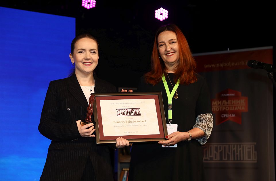 Fondacija Univerexport dobitnik priznanja "Dobročinitelj" za podršku obrazovanju i mladima