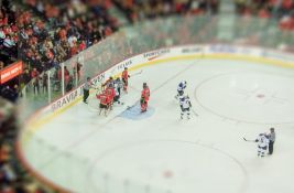 Vlast u Kanadi vanredno dopustila točenje alkohola pre doručka zbog finala hokeja