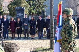 Predstavnici Grada, Pokrajine i Republike položili vence na grob Svetozara Miletića na Uspenskom groblju