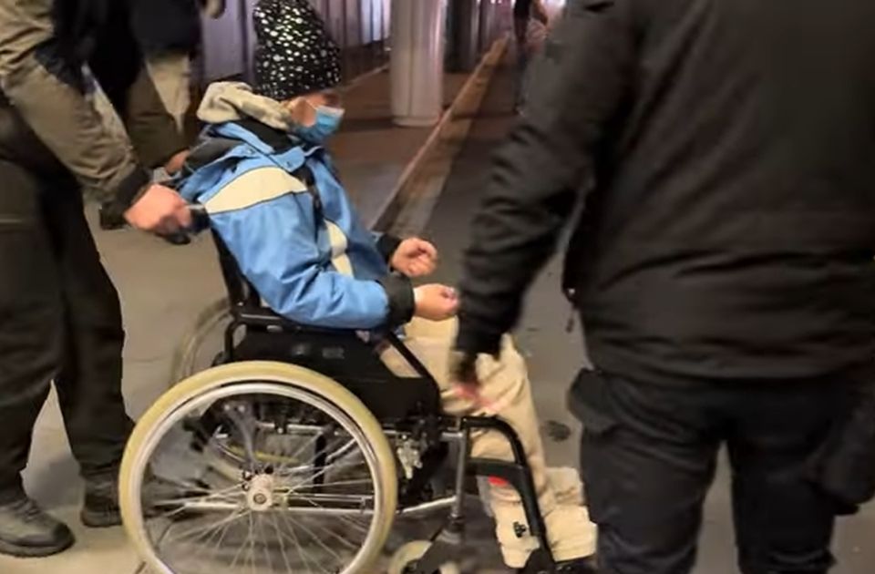 Hrka primila infuziju, nastavlja štrajk glađu