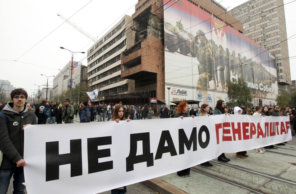 Nemački mediji o rušenju Generalštaba: 