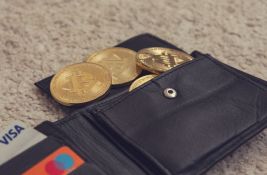 Kriptomenjačnica slučajno poslala korisnicima bitkoine vredne 44 milijarde dolara