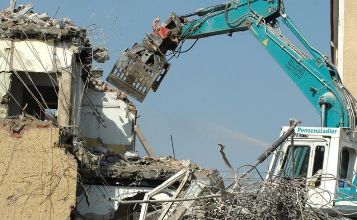 Od utorka lakše rušenje nelegalnih objekata