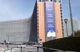 Evropska komisija: Ekonomija Srbije znatno usporila