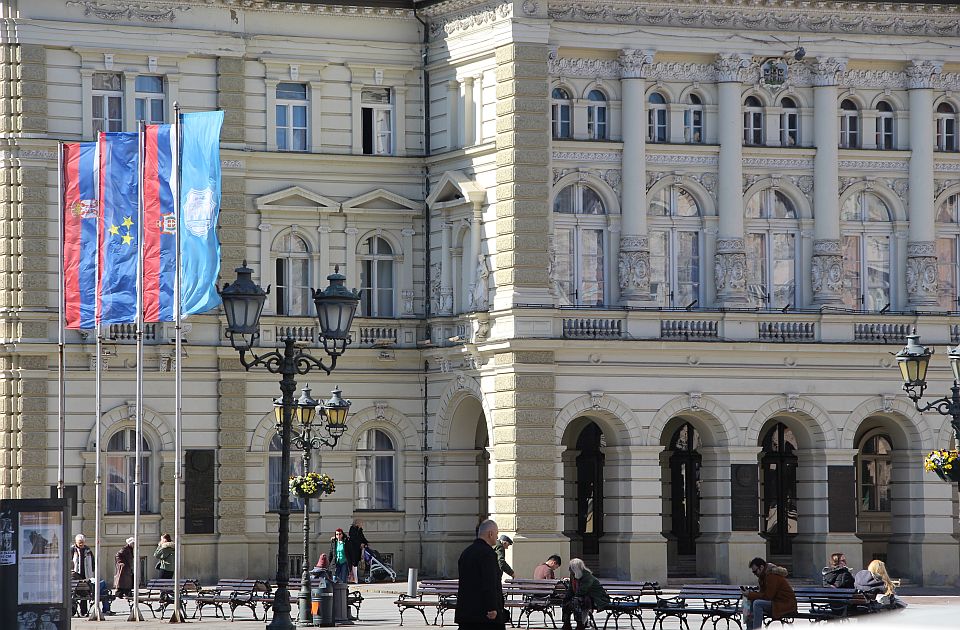 Kraj radne nedelje i toplije, ali oblačno vreme: Novosađani, evo šta vas očekuje ovog petka