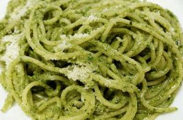 Kako da napravite domaći pesto sos: Idealan za paste i salate