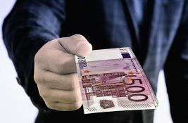 Više od četvrtine evropskih poslanika prijavilo primanja mimo plate