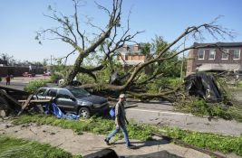 VIDEO: Olujno nevreme pogodilo srednji zapad i jug SAD, poginulo više od 20 osoba