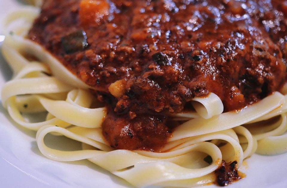 Originalni recept za bolonjeze iz 1982. - drugačiji nego što ga danas većina pravi