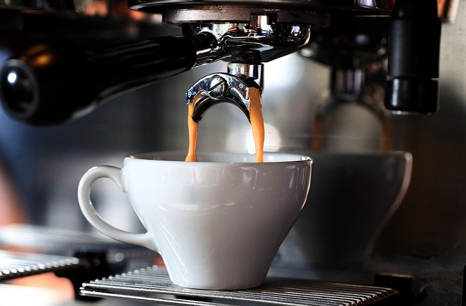 VIDEO: Šoljicu kafe naplaćuju 920 evra - evo po čemu je posebna