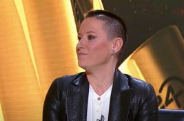 Kažnjena policajka Katarina Petrović koja je objavila informacije o Vučićevom kumu