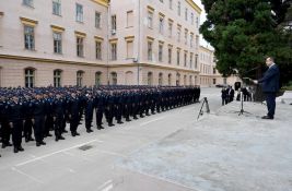 Promocija novih policajaca: Dačić pozvao mlade da izaberu policijski poziv