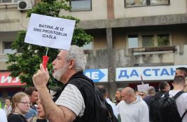 Suđenje aktivistima SNS zbog prebijanja studenata u Novom Sadu: Šta se (ne) zna?