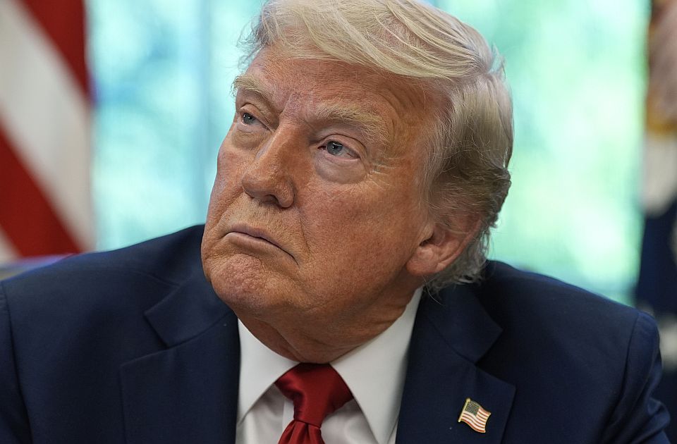 Tramp punudio Kanadi besplatno Zlatnu kupolu - ali ako postane 51. država SAD Tramp punudio Kanadi besplatno Zlatnu kupolu - ali ako postane 51. država SAD