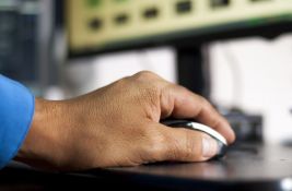 Istraživanje: Chatbotovi sve češće šire dezinformacije, evo koji najčešće