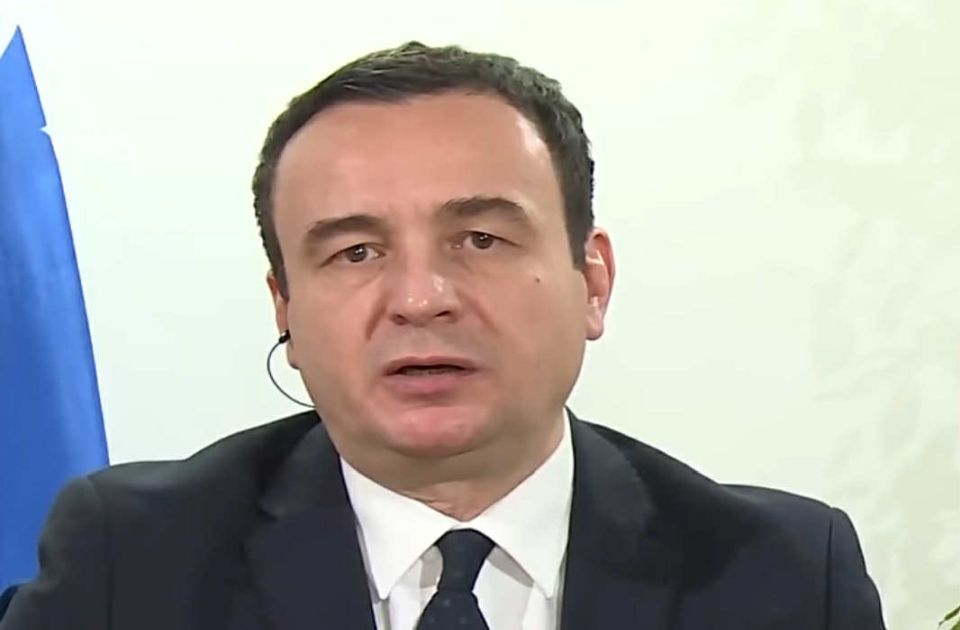 Kurti reagovao na Vučićevu prozivku: "Proteste organizuje narod Srbije, a ne premijer Kosova" Kurti reagovao na Vučićevu prozivku: "Proteste organizuje narod Srbije, a ne premijer Kosova"