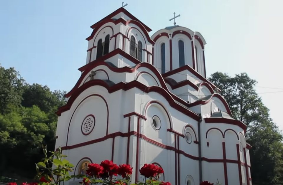 Manastir Tumane uveo na svom sajtu AI četbota Tumanka