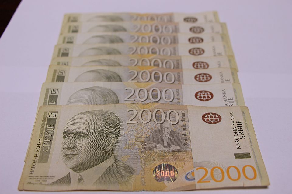 Evro će posle praznika vredeti 117,58 dinara