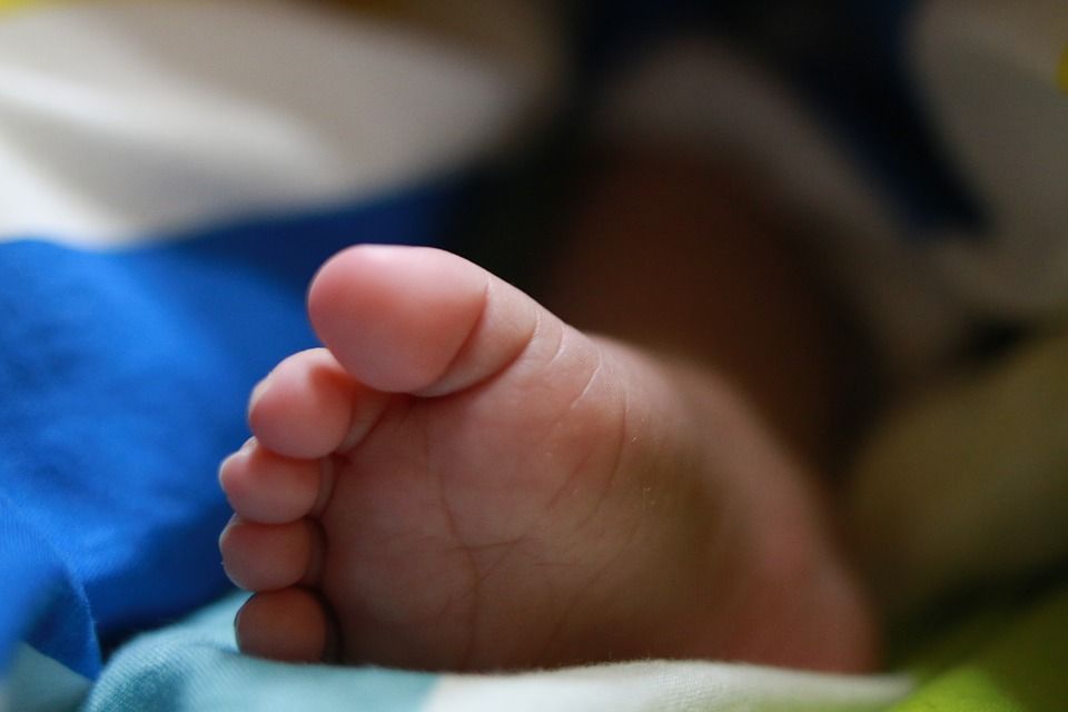 Preminula porodilja zaražena koronom u Nišu, beba je dobro