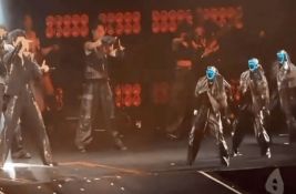 VIDEO Roboti oduševili na koncertu u Kini: Pogledajte kako su plesali sa ljudskim izvođačima