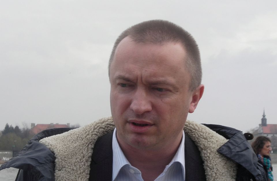 Pajtić: Većina građana ne voli Vučića, zato se on šunja po gradovima uz obezbeđenje