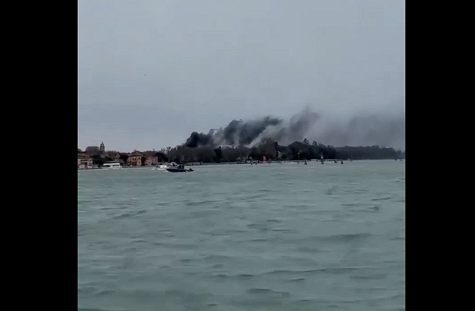 VIDEO: Požar u paviljonu Srbije na Bijenalu u Veneciji, nema povređenih