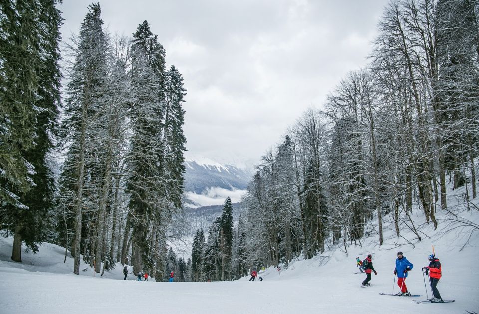 Zašto je skijaški odmor u Srbiji skuplji nego u Francuskoj?