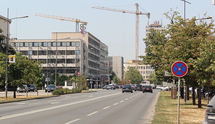 Četvorka neće saobraćati deset dana, menjaju se trase šest linija