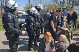 Vojvođanske NVO: Policija ponovo primenjuje anticivilizacijske metode nad aktivistima na Šodrošu