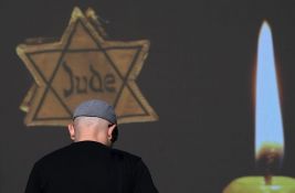VIDEO: Izraelci dvominutnim ćutanjem odali poštu milionima žrtava Holokausta 